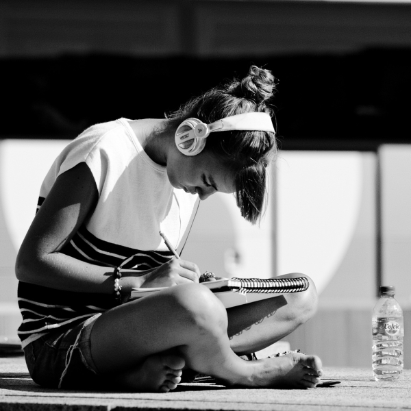 Il paraît qu'Ondes Sensibles aide à la concentration !